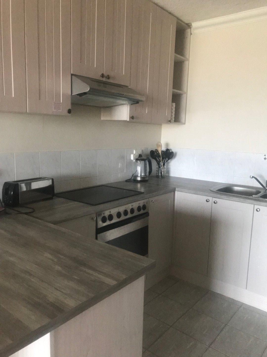 2 Bedroom Property for Sale in Summerstrand Eastern Cape